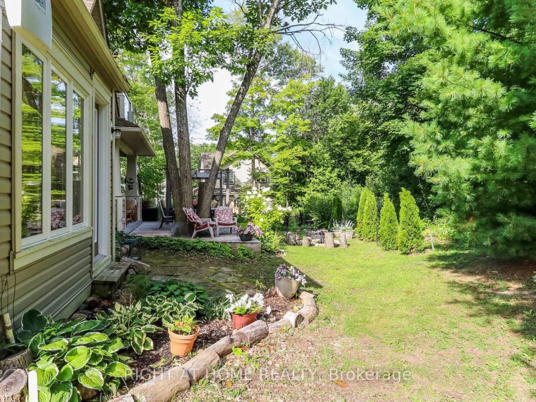 22 Marina Village Drive, Georgian Bay