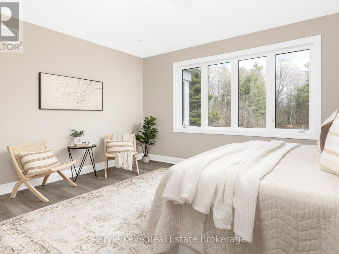 30 Dyer Crescent, Bracebridge