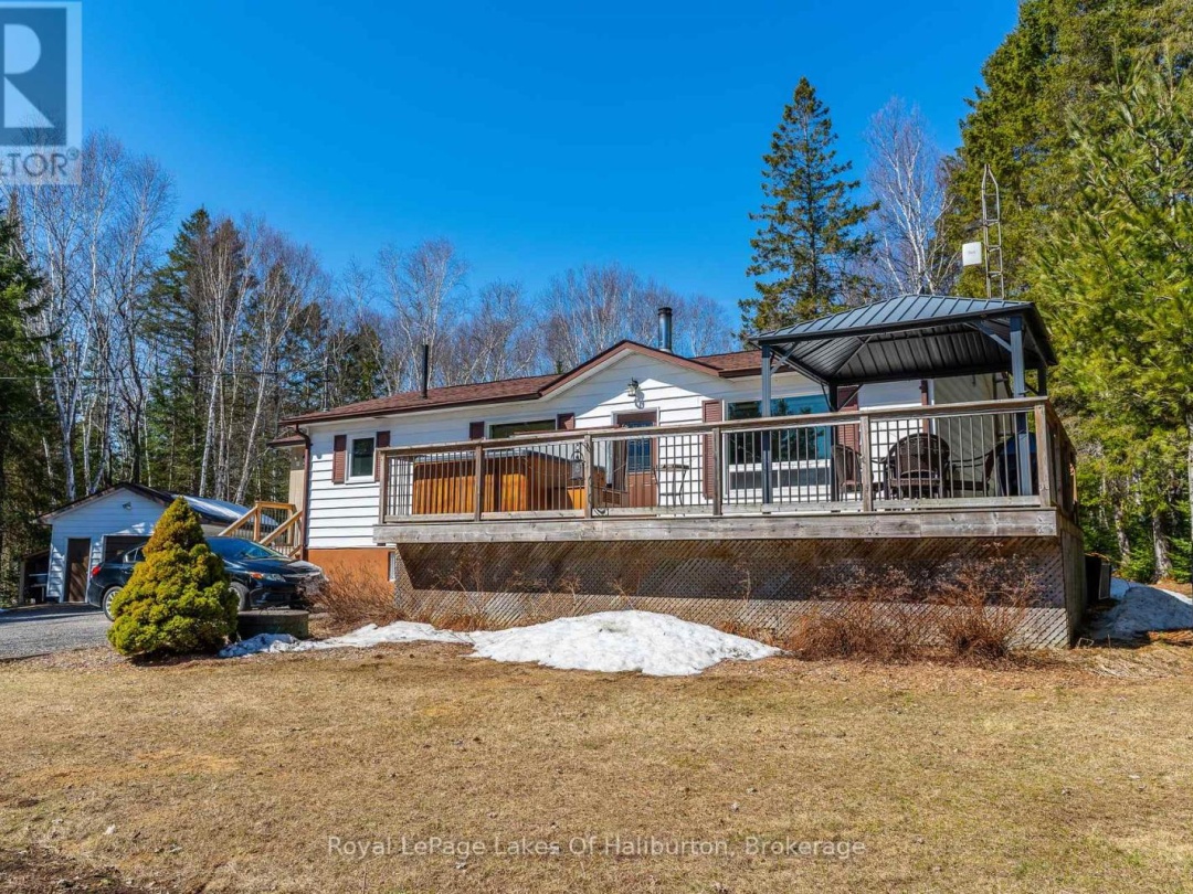 1293 Green Lake Road, Green Lake