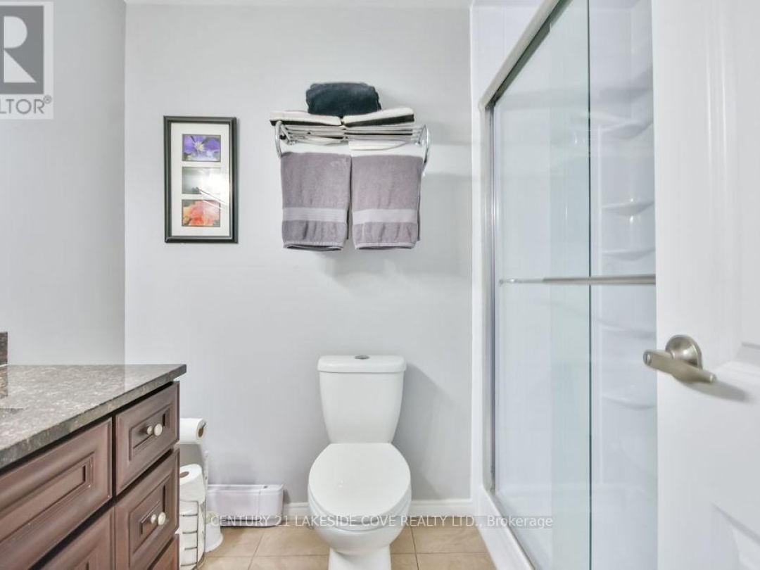 UNIT #7 - 70 LAGUNA PARKWAY, 