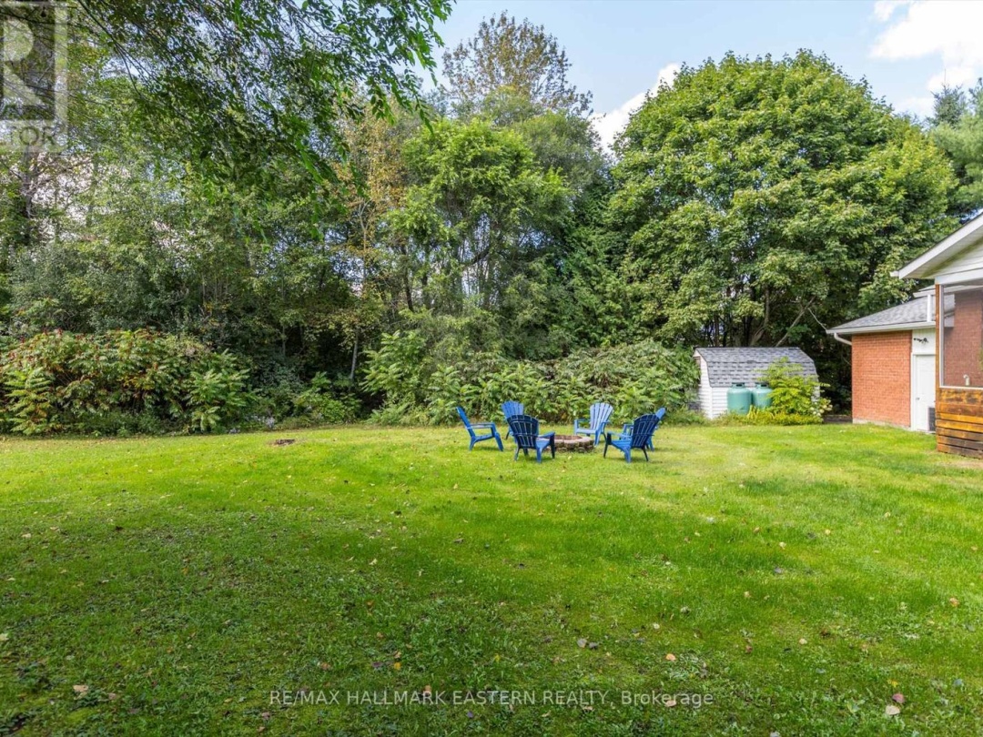 107 Pirates Glen Drive, Pigeon Lake