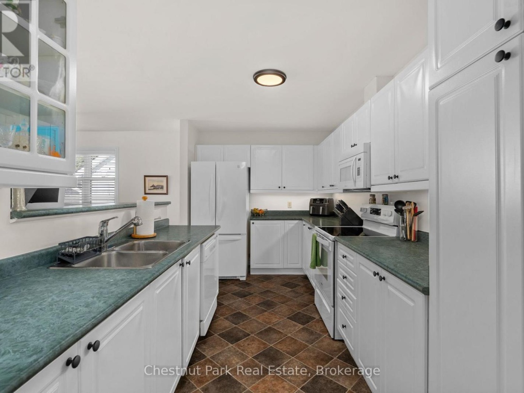 8 COATES AVENUE, 