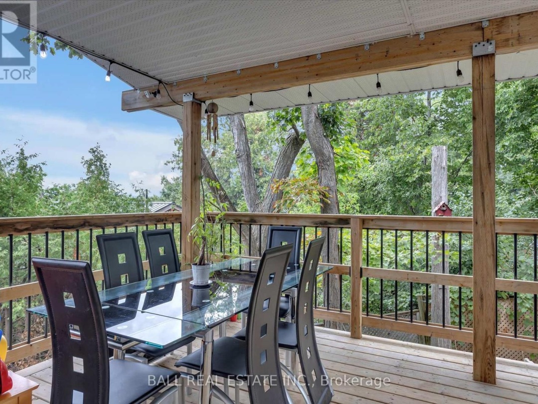 32 CHERRYHILL STREET, 