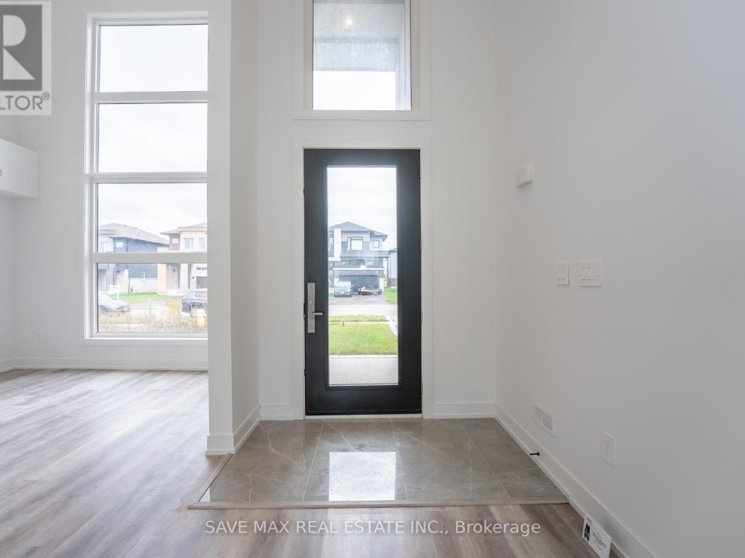 3775 SUNBANK CRESCENT, 