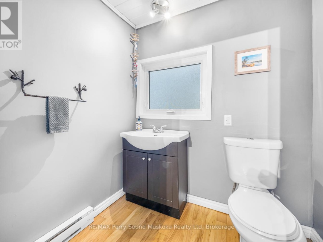 22 Dickinson Road, Manitouwabing Lake