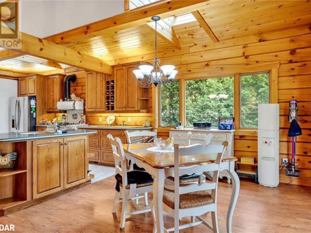 48 Sturgeon Glen Road, Sturgeon Lake
