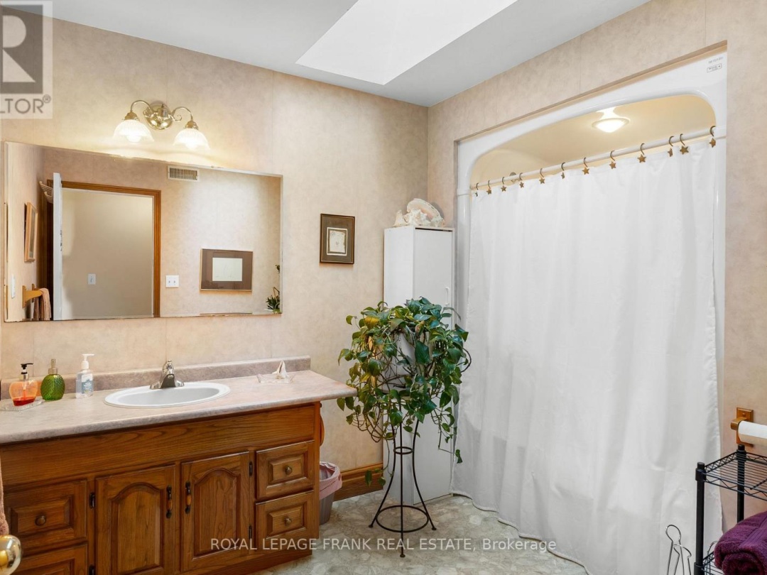 2269 THURSTONIA ROAD,