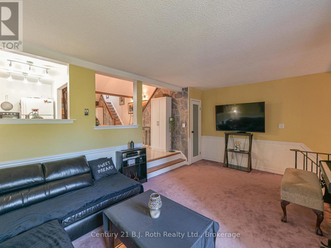 21 - 40 VICTORIA CRESCENT, 