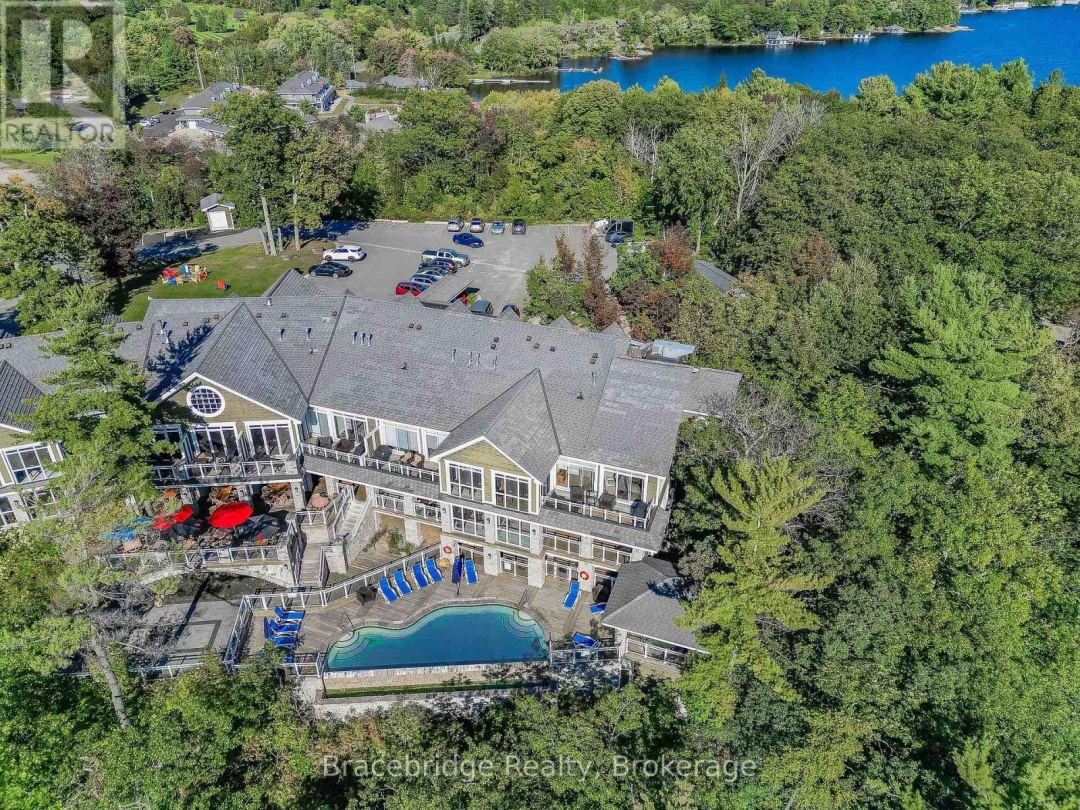 L205-B1 - 1869 MUSKOKA RD 118 HIGHWAY W, Lake Muskoka