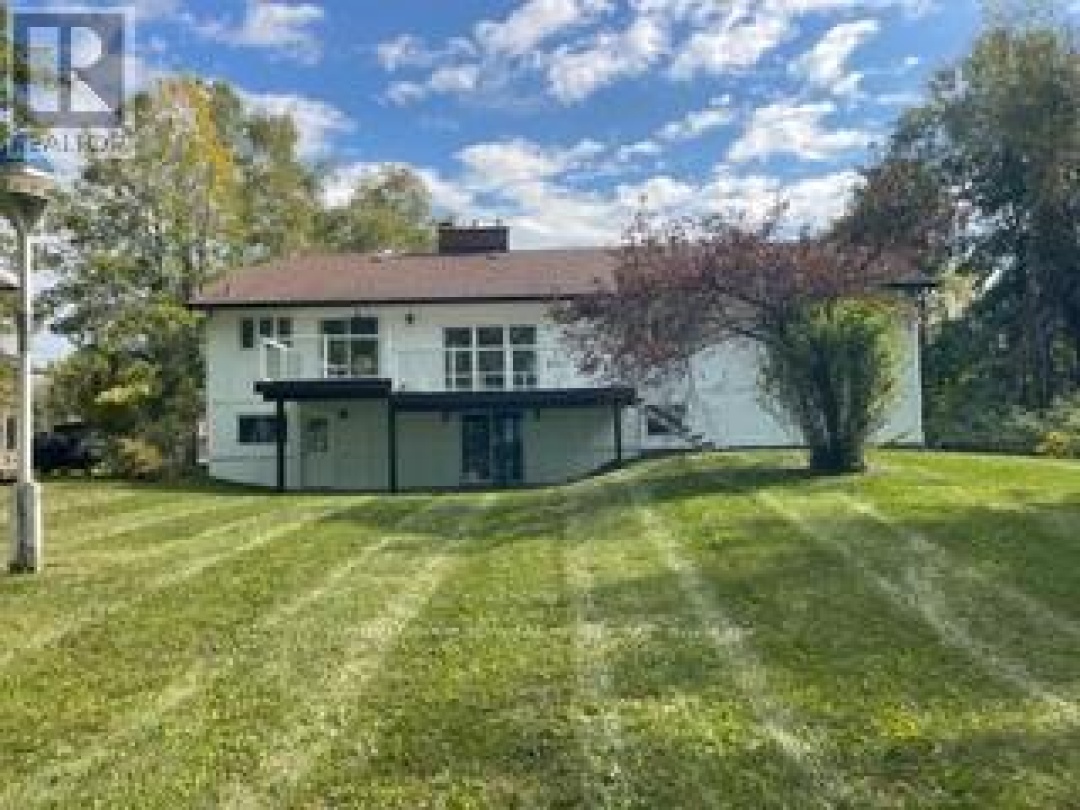 182 BAYSHORE DRIVE, 