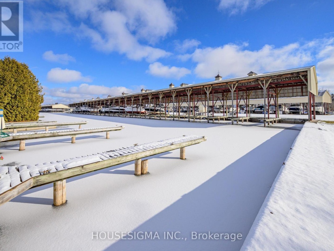 19 - 4 PARADISE BOULEVARD, 