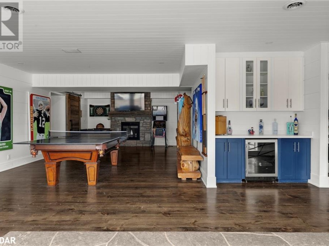 1331 South Monck Drive, Blanchard Lake