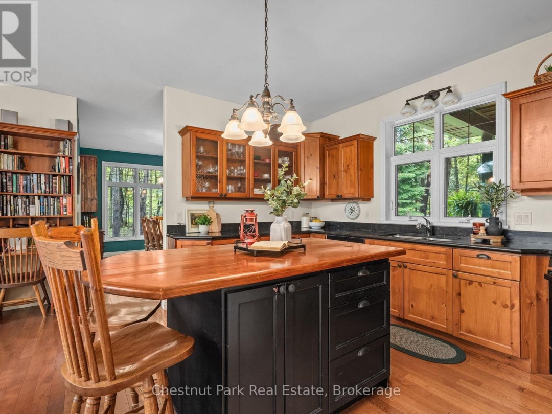 1 & 2 - 1230 MIRIAM DRIVE, 