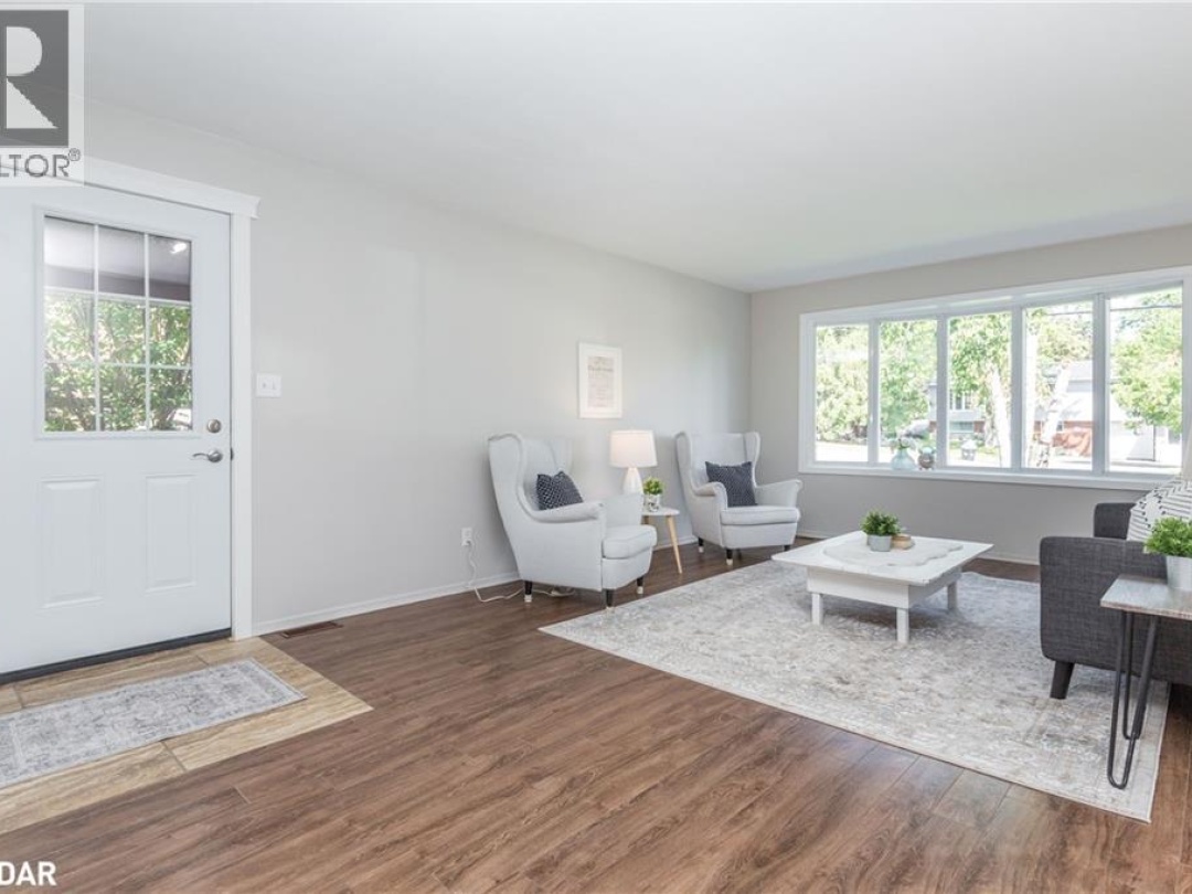 55 FITTONS Road E, 