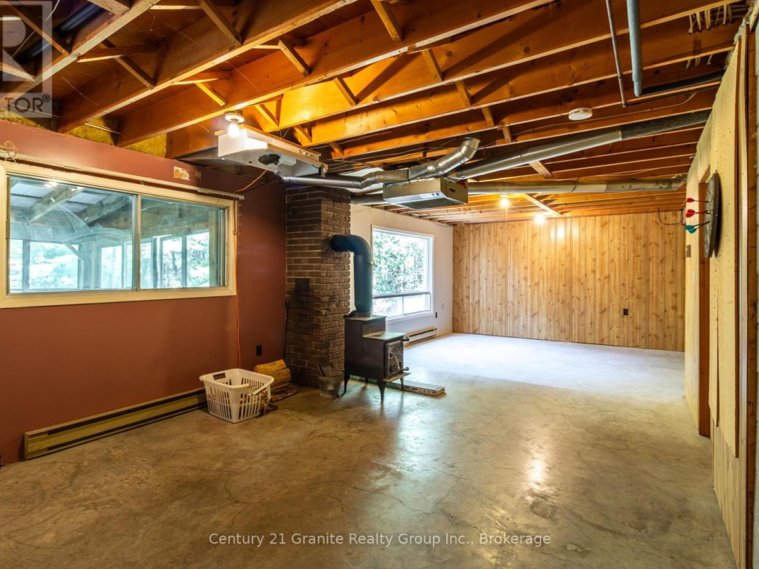 733 BOBCAYGEON ROAD, 
