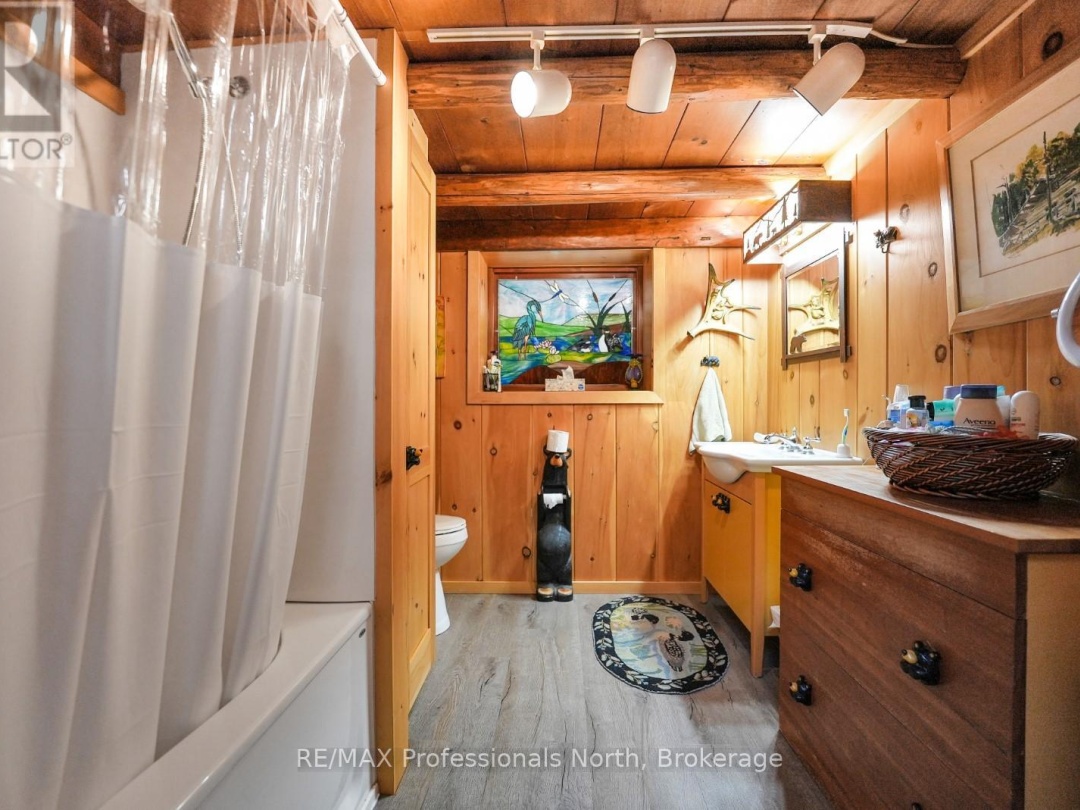 2718 WILKINSON ROAD, 