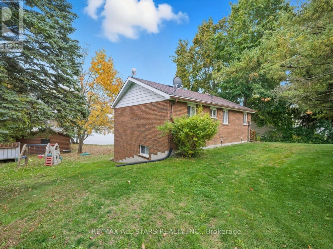 94 PLUM POINT LANE, 