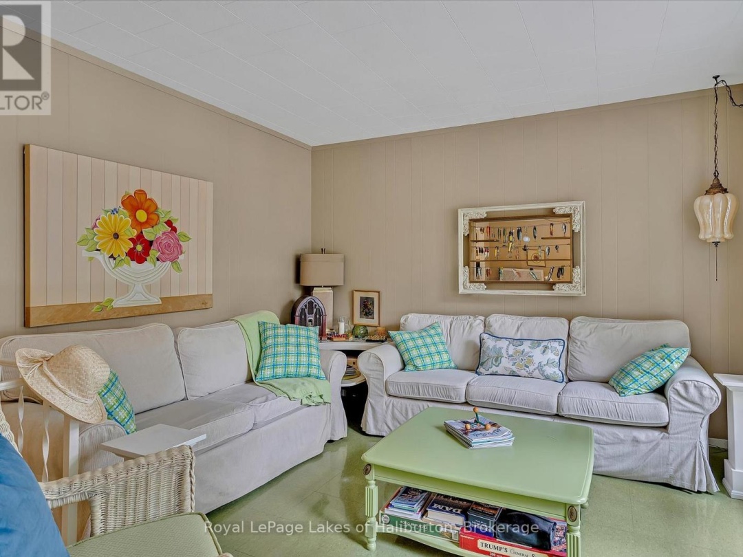 1093 LAMAR DRIVE, 