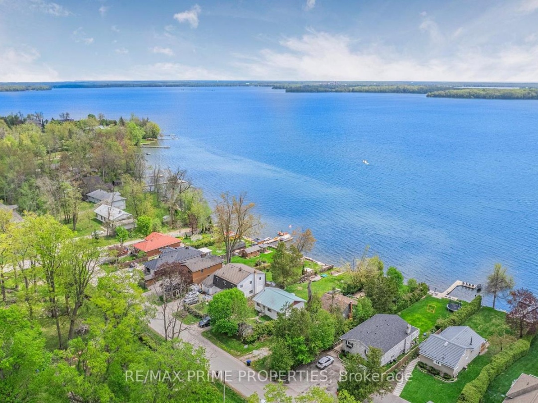 1947 WOODS BAY ROAD, Lake Couchiching