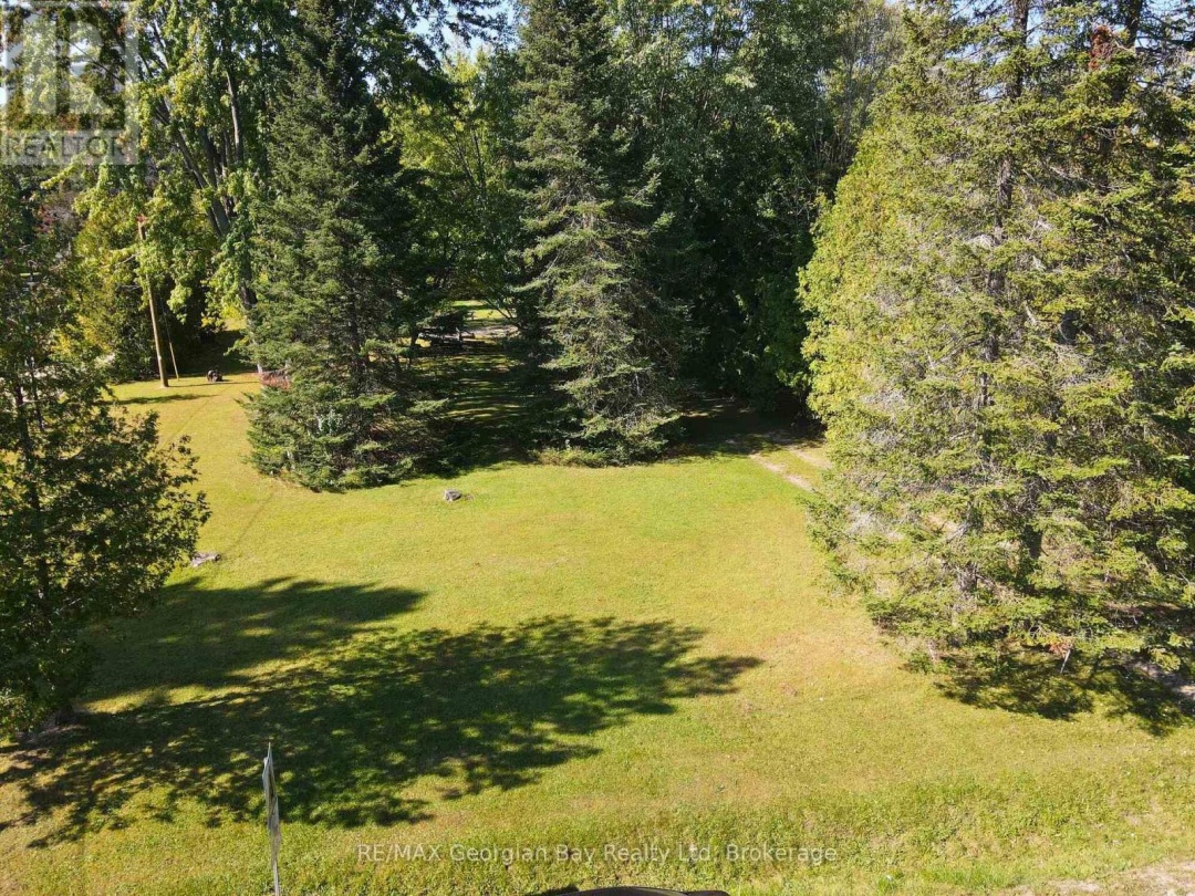 1968 ROSEMOUNT ROAD, 