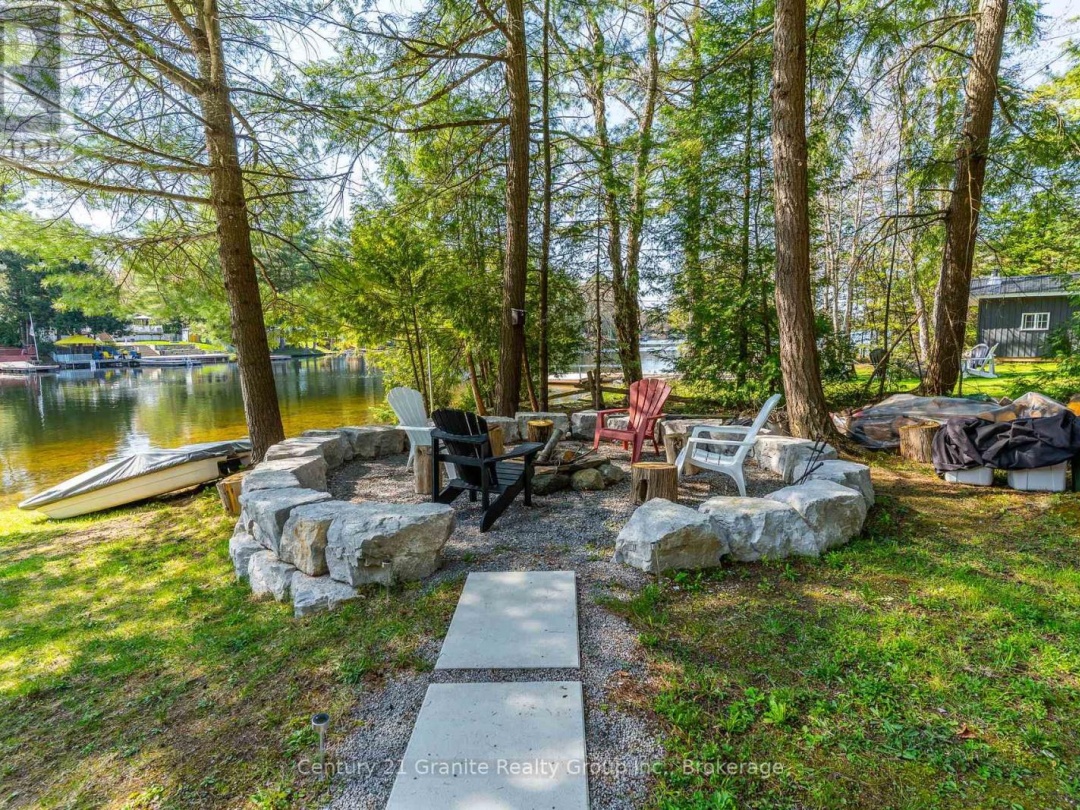 1954 SOUTH BEAVER LAKE LANE, 