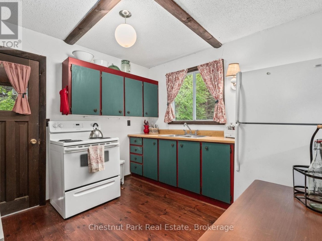 1 & 2 - 1230 MIRIAM DRIVE, 