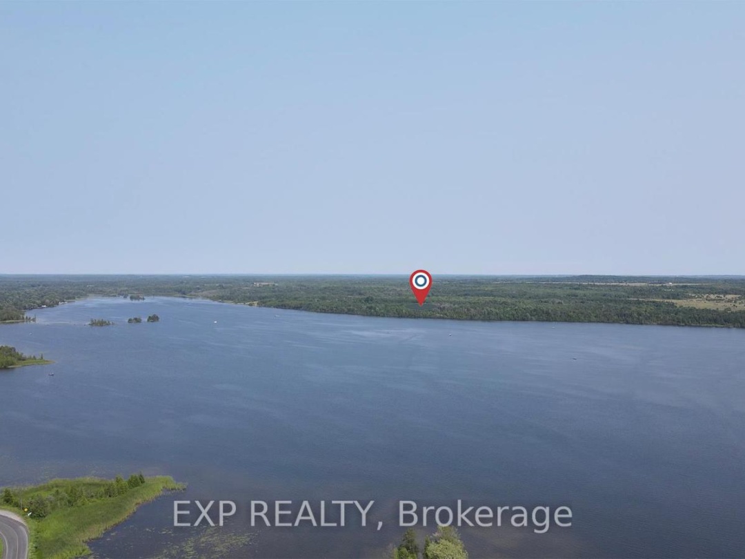 60 120 Liftlock Road W, Canal Lake