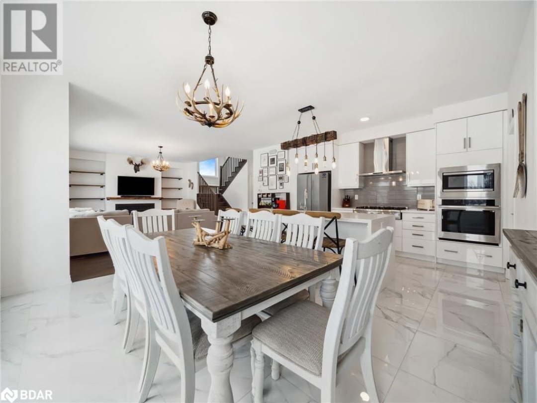 3727 Quayside Drive, Severn
