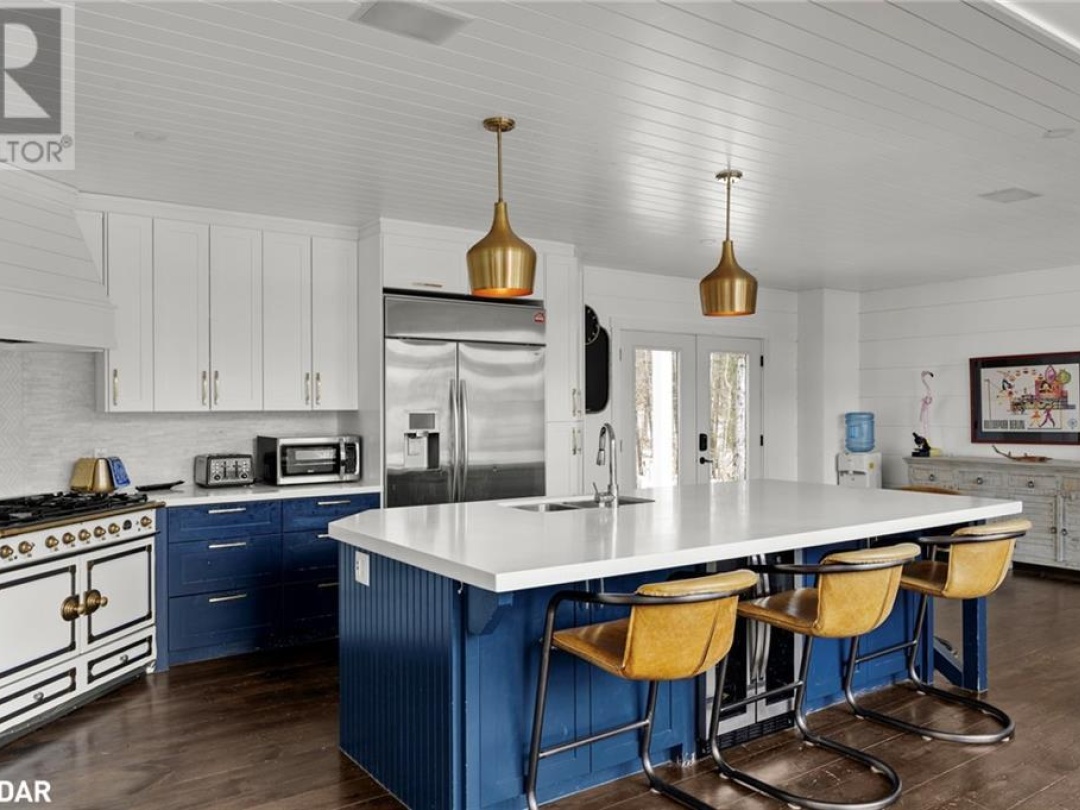 1331 South Monck Drive, Blanchard Lake