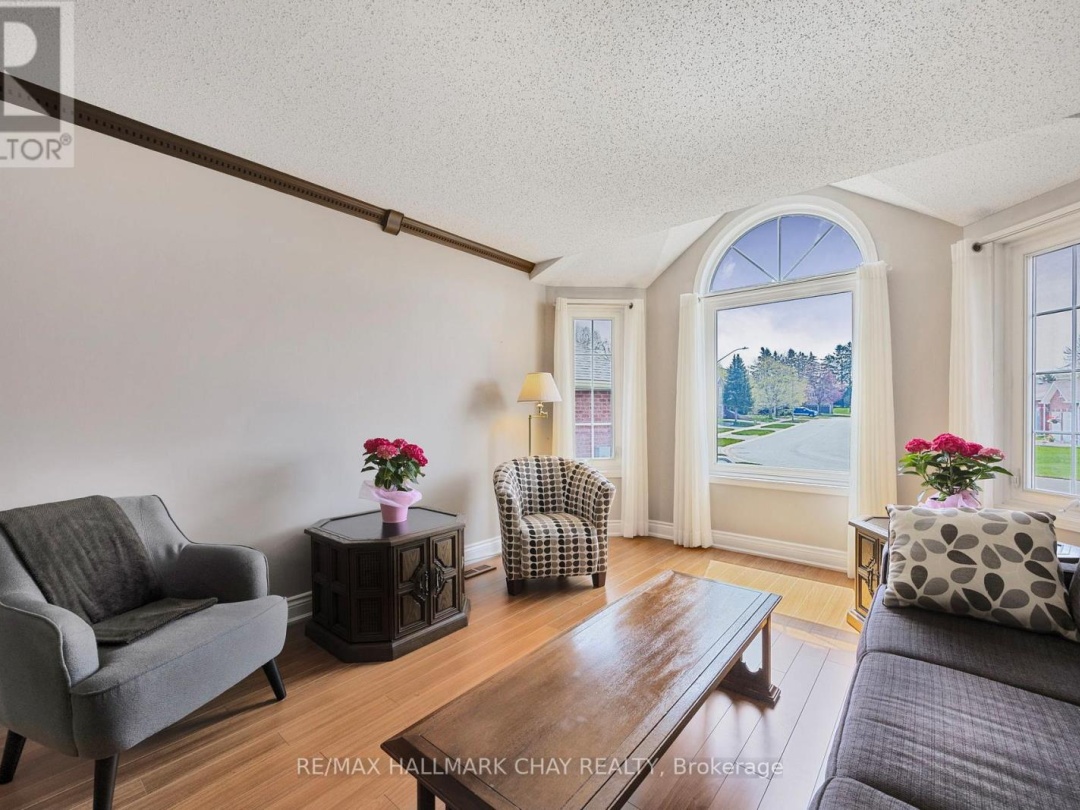 41 Carter Crescent, Orillia