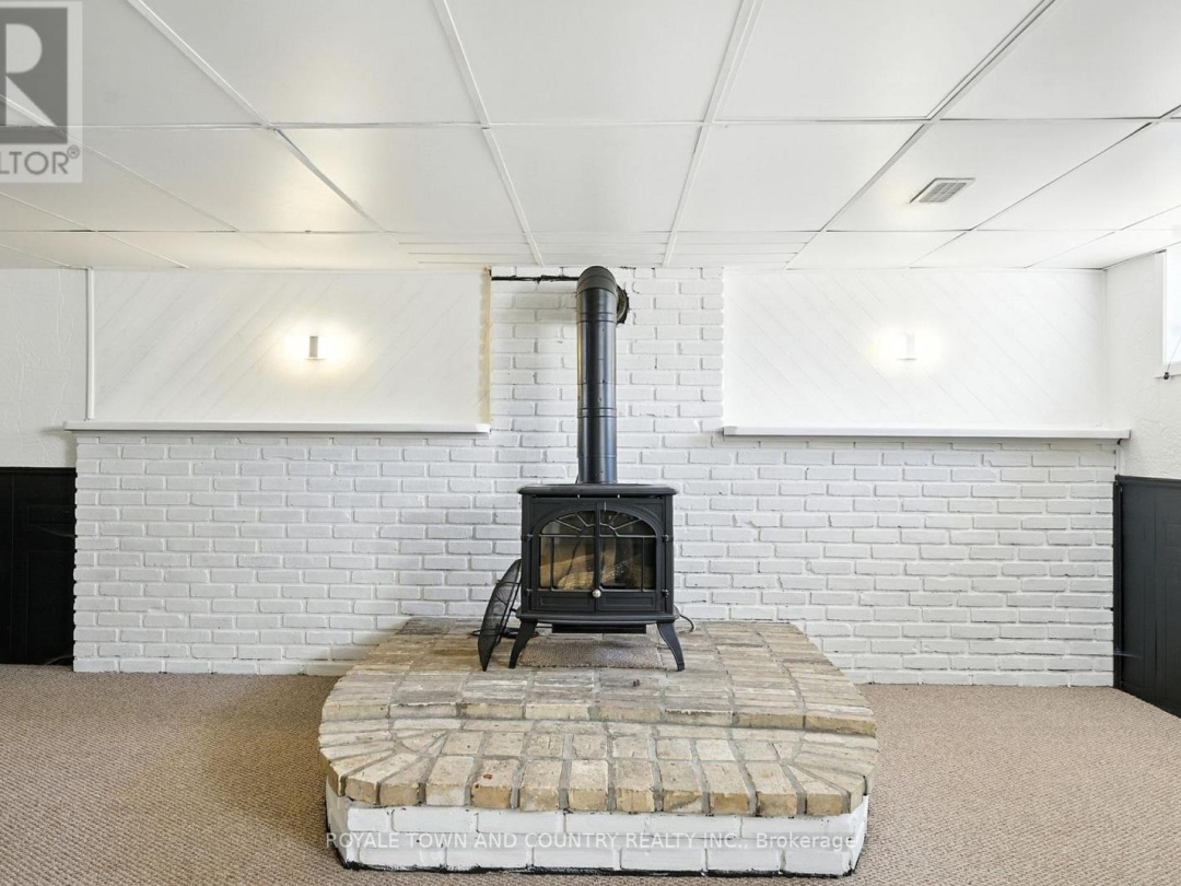 128 PEARNS ROAD, 