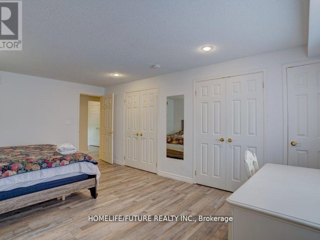 20 SOUTH ISLAND TRAIL, Lake Simcoe