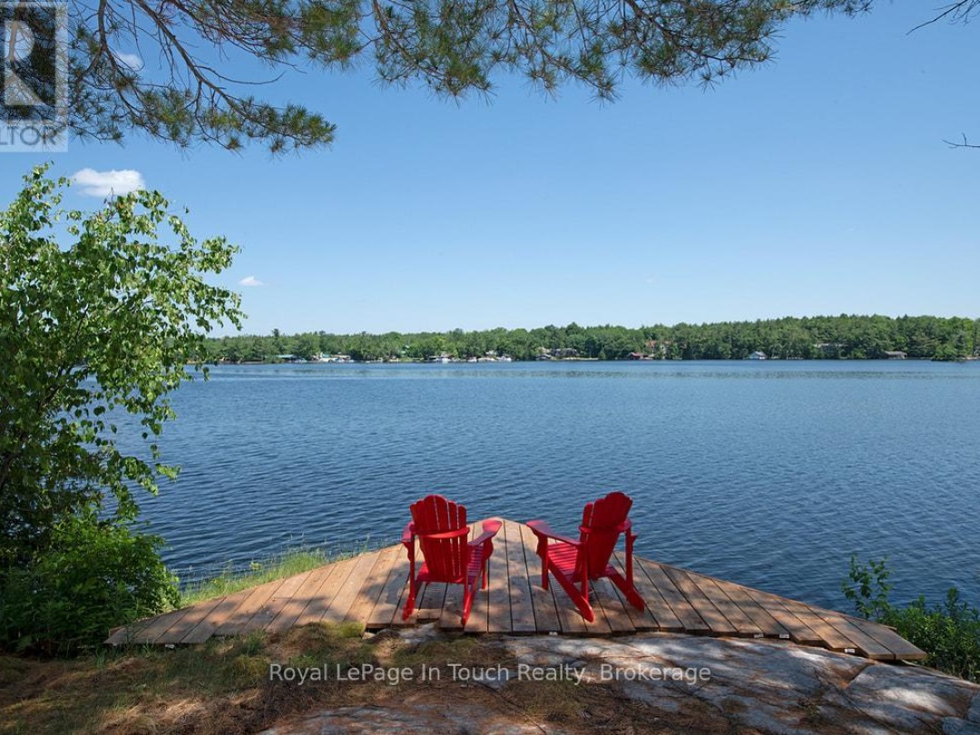 211 PICKEREL POINT ROAD, 