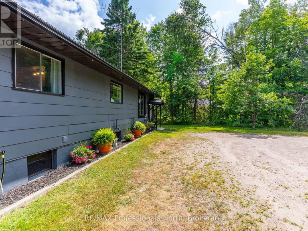 3866 DEEP BAY ROAD, 