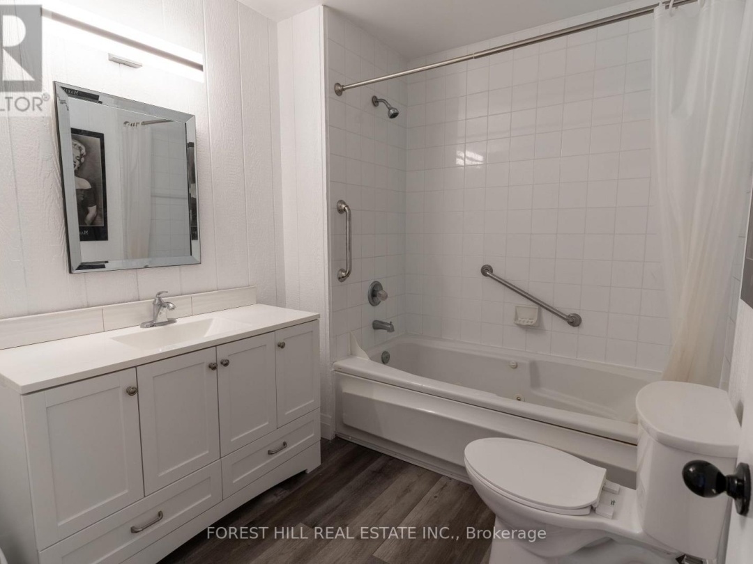 21 - 21 LAGUNA PARKWAY, Lake Simcoe
