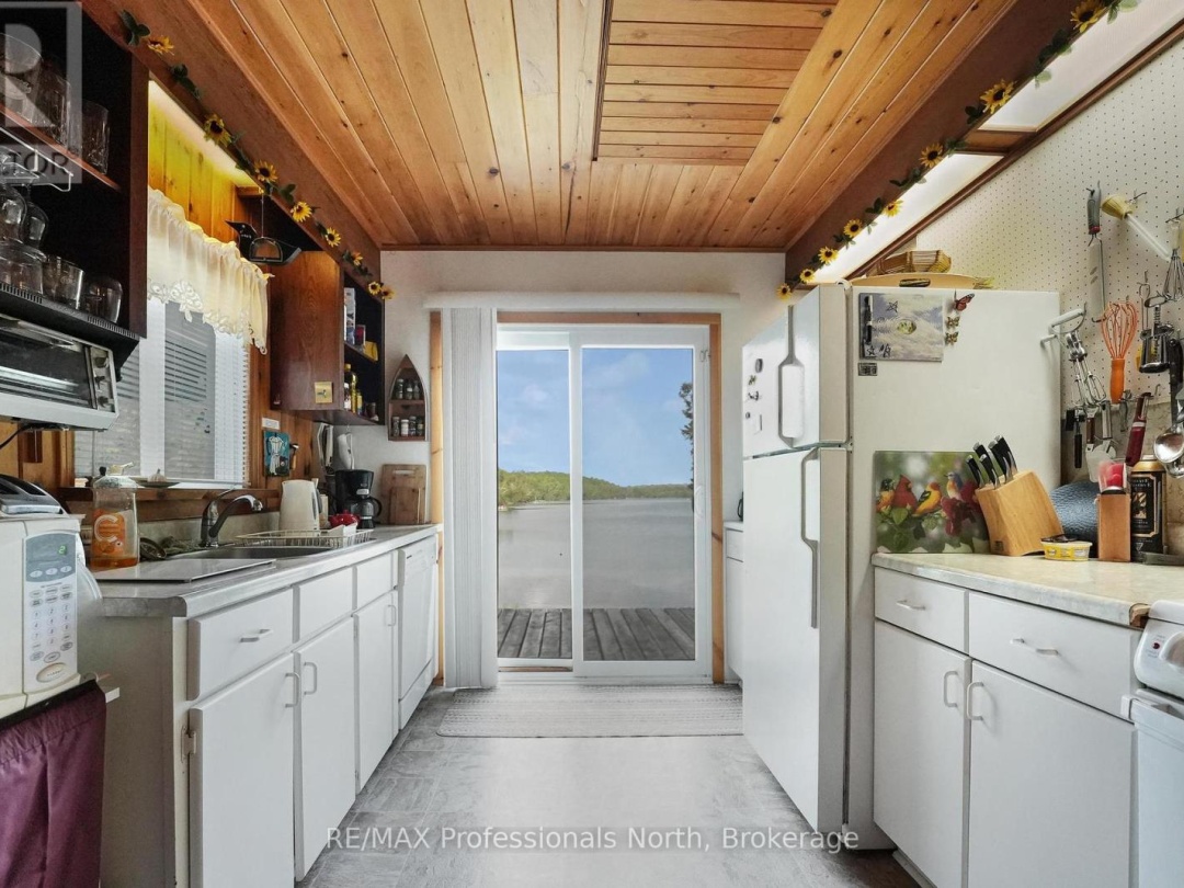 1026 WOODPECKER TRAIL, 