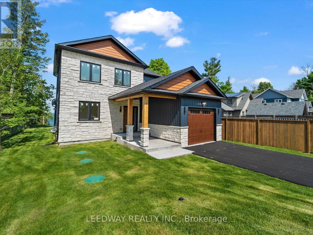 24410 Thorah Park Boulevard, Lake Simcoe