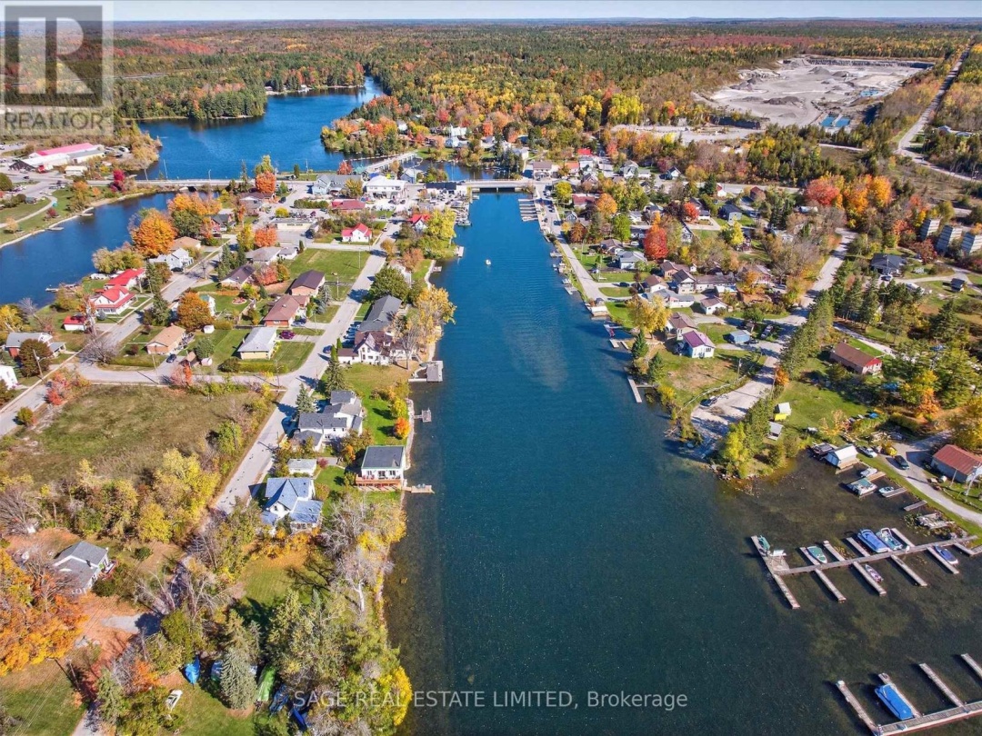 33 NORTH WATER STREET, 