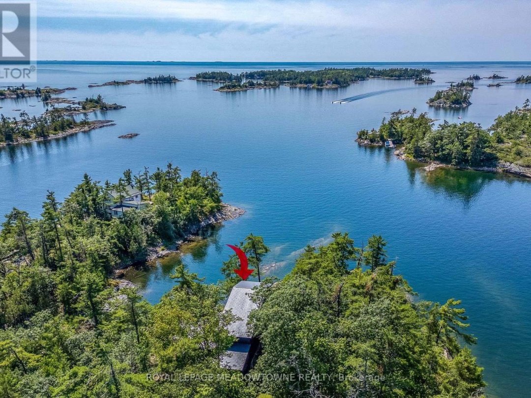 1 GB466 ISLAND AKA TOWER ISLAND, 
