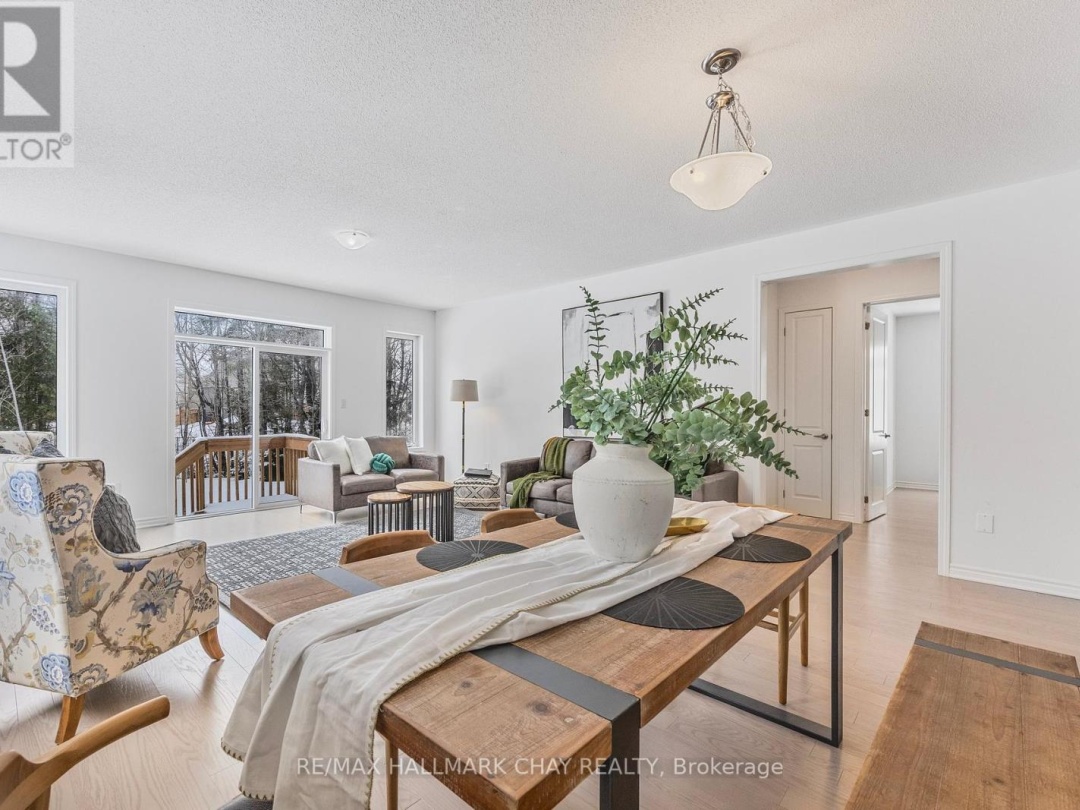 12 DYER CRESCENT, 