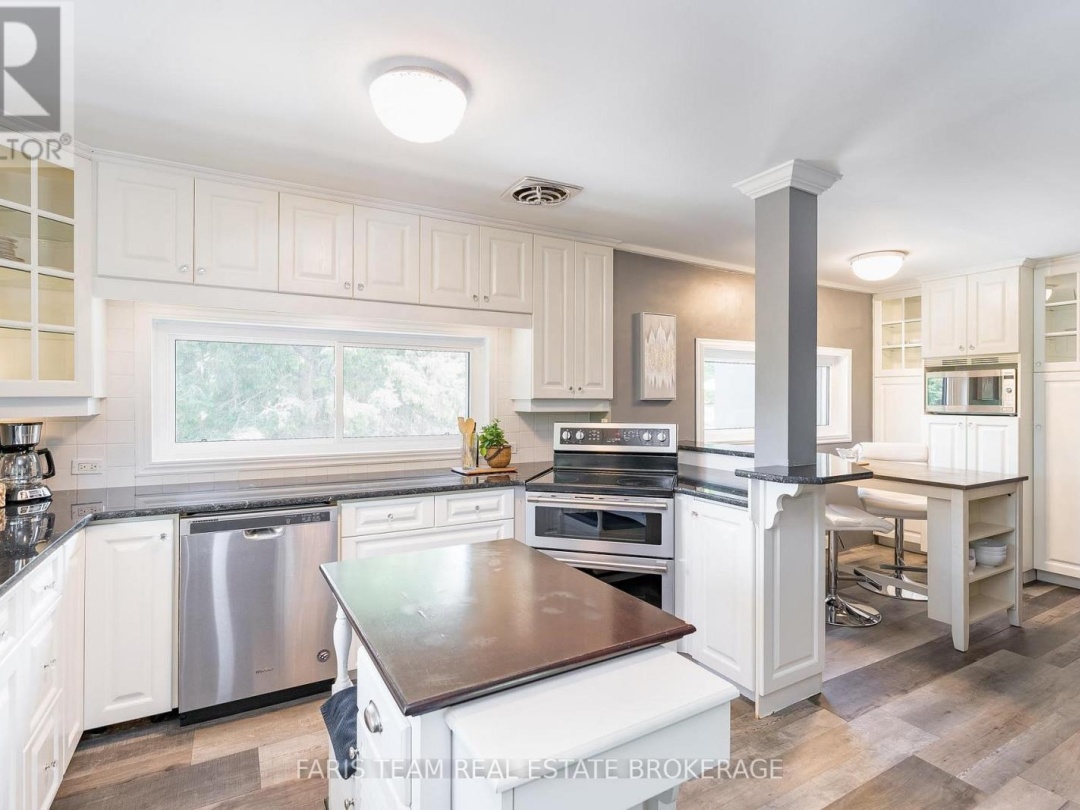 2988 FESSERTON SIDE ROAD, 