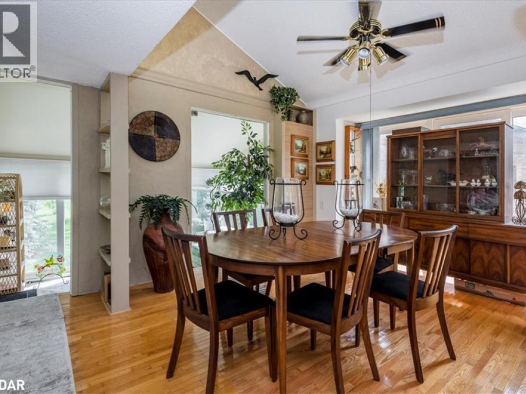 42 OLD INDIAN Trail, 