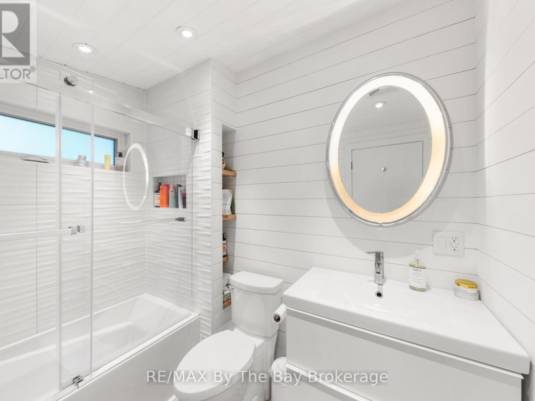 18152 GEORGIAN BAY SHORE, 