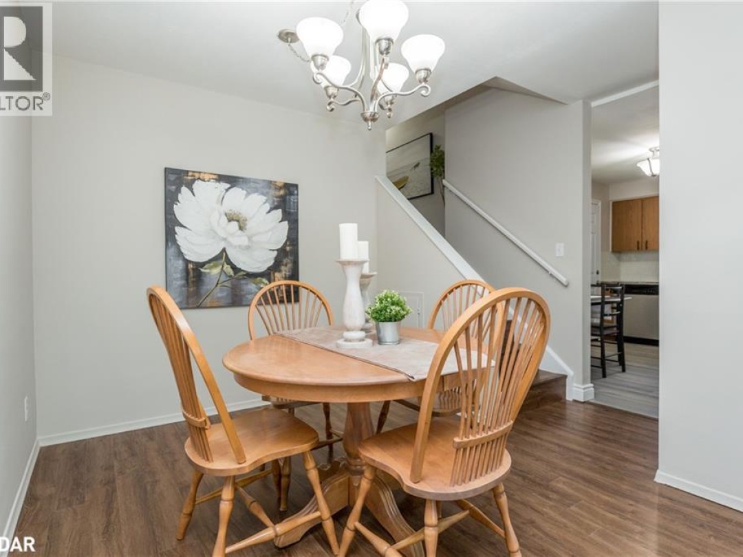55 FITTONS Road E, 