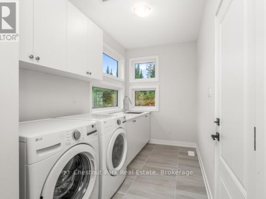 49 - 1053 GREENSVIEW DRIVE, 