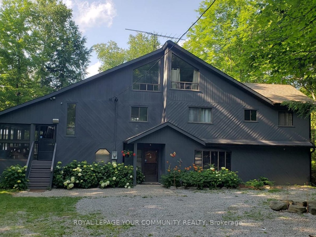 2085 Crystal Lake Road, Trent Lakes