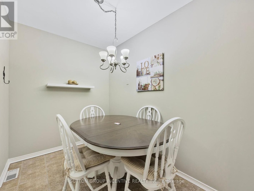 403 - 40 MUSEUM DRIVE, 