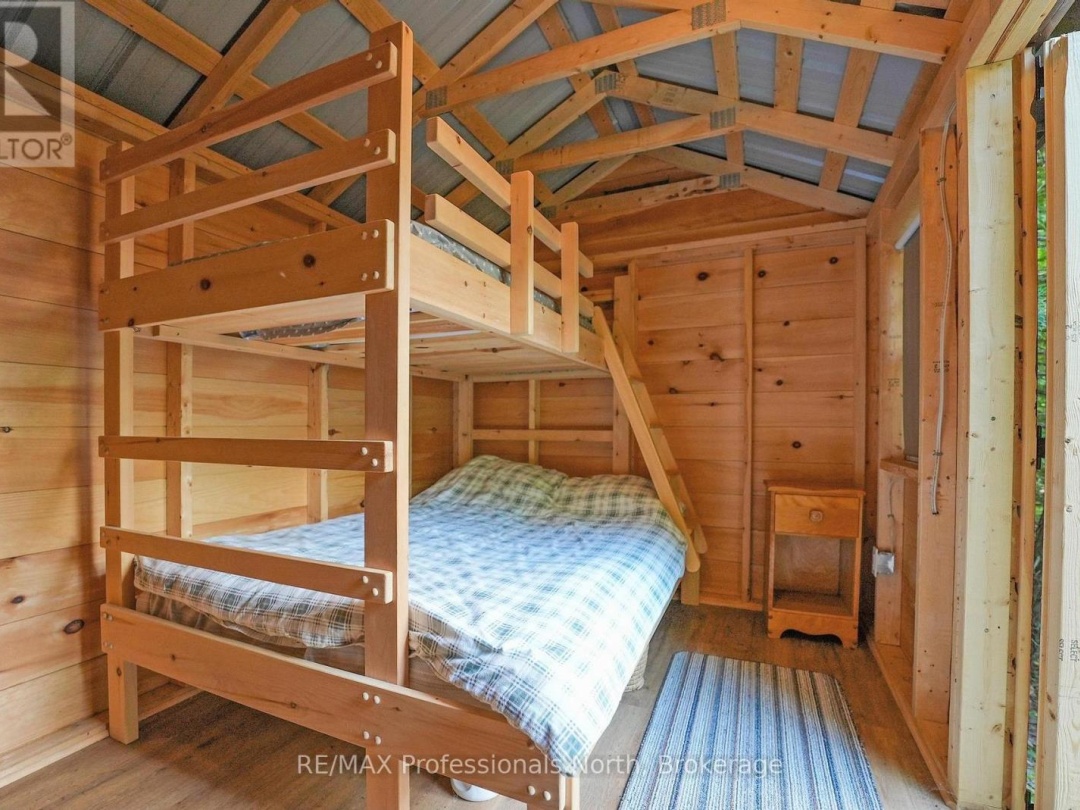 1026 WOODPECKER TRAIL, 