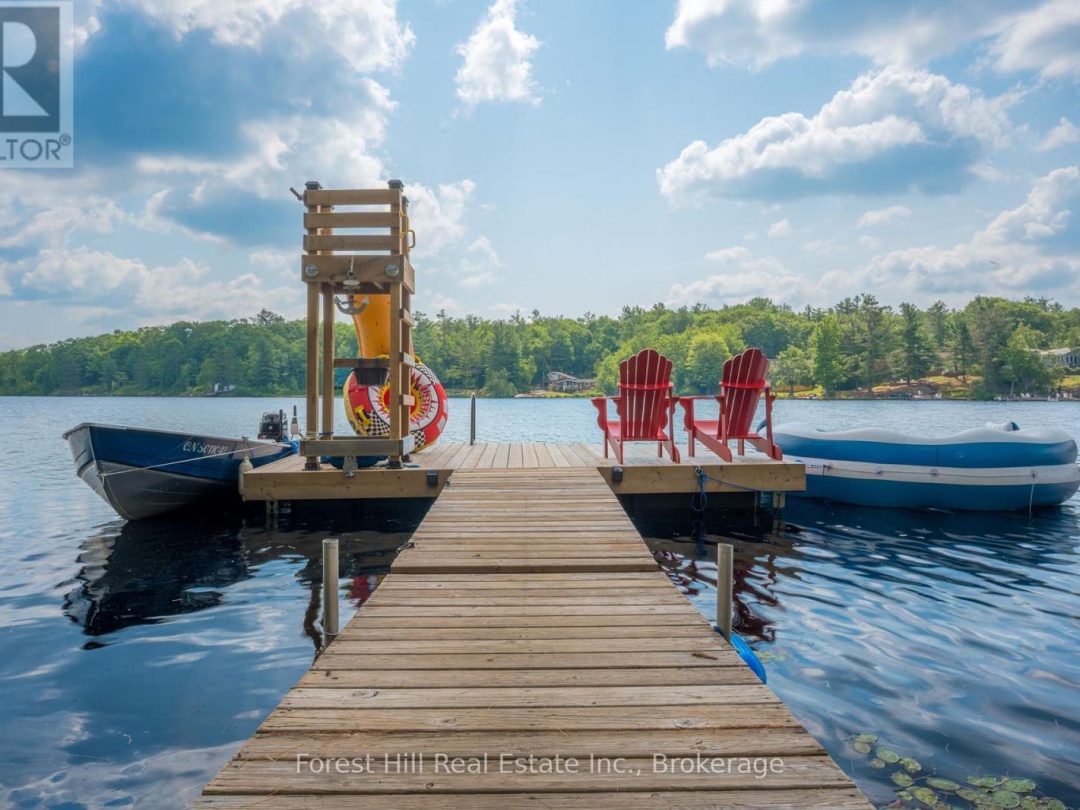 1099 BRACKEN TRAIL, 