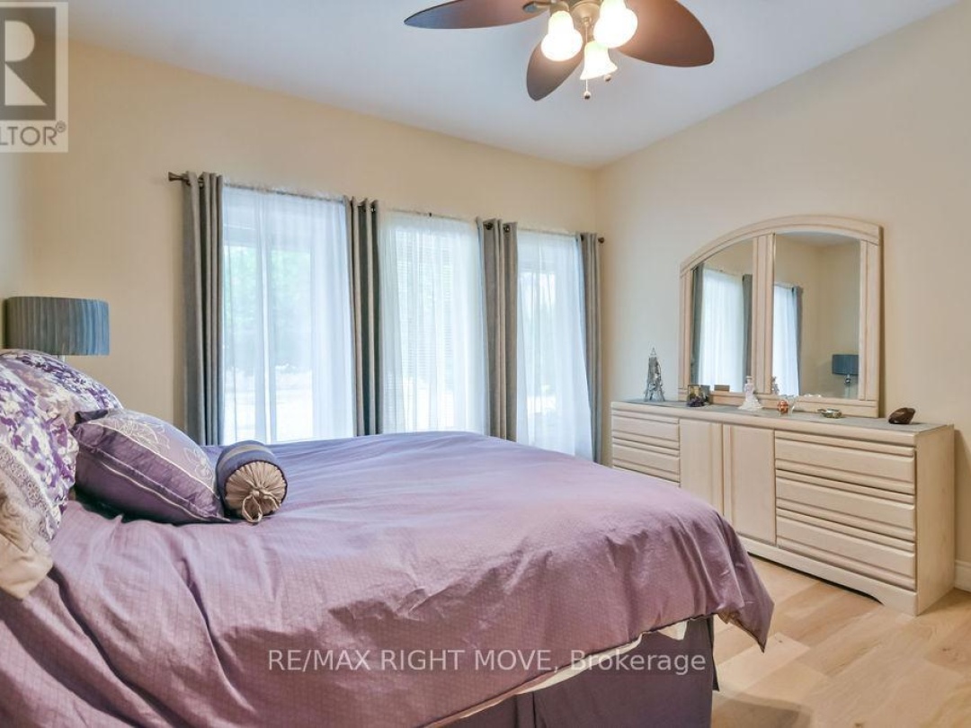 6 - 5 INVERMARA COURT, 